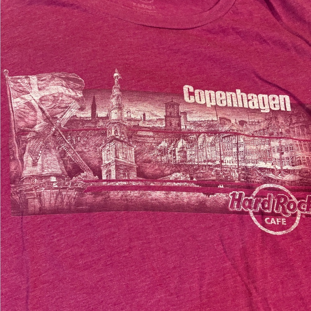 Hard Rock Cafe Purple Short Sleeve Tee